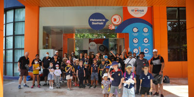 StorHub and ANZA Scouts clean up Kallang Avenue