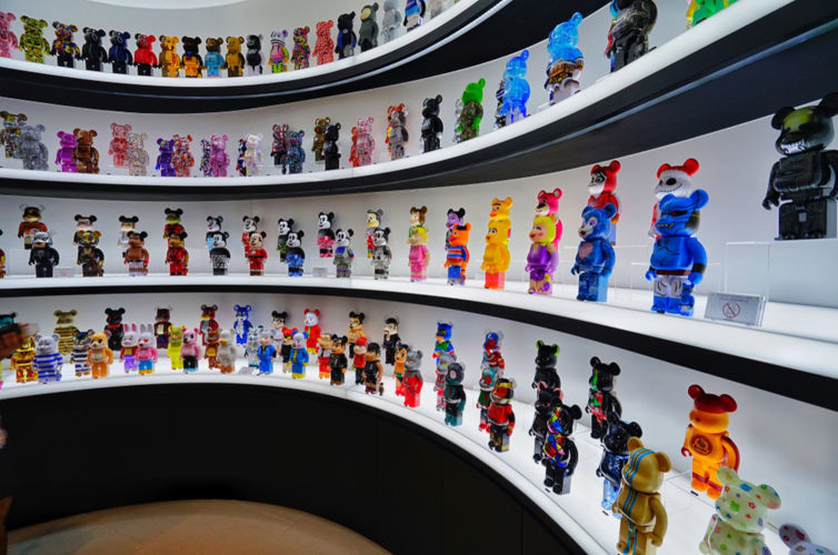 5 Tips For Keeping Your Figurine Collection Looking Mint