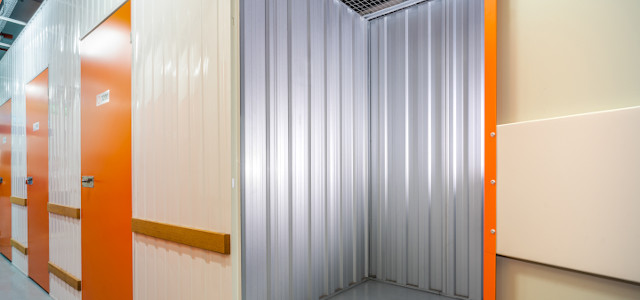 Self Storage Space in Jurong East | StorHub